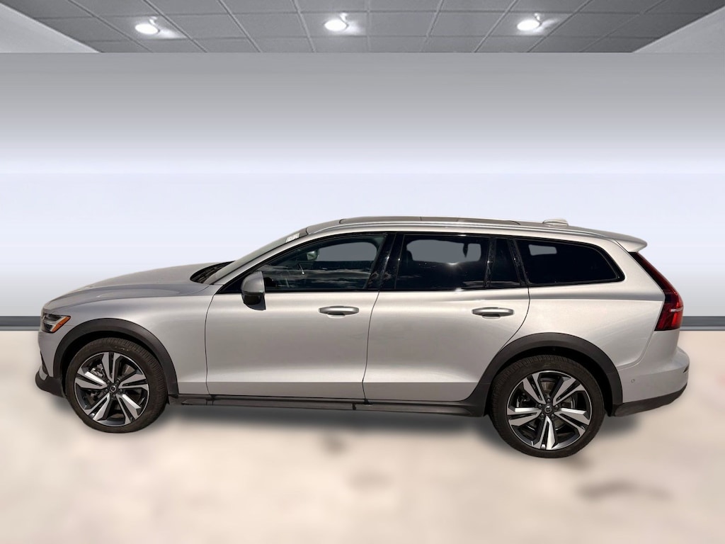 Certified 2025 Volvo V60 Cross Country Plus Wagon