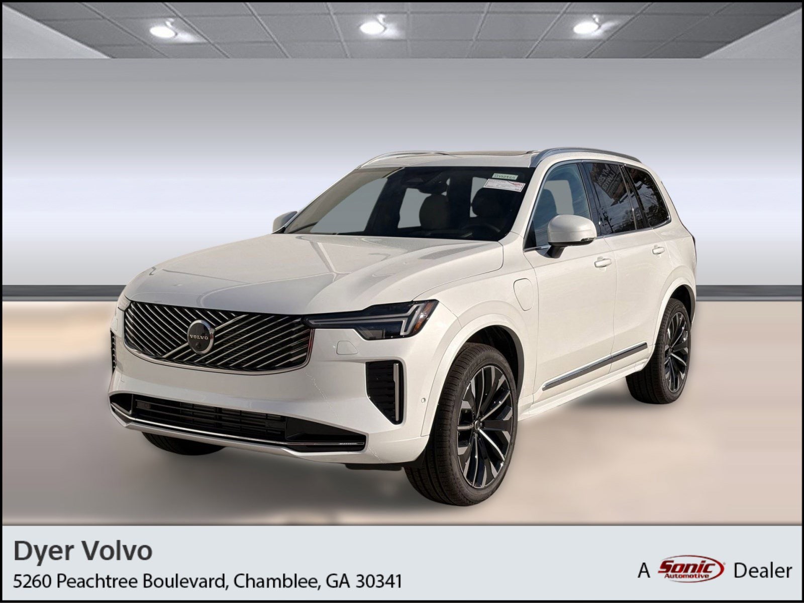 2026 Volvo XC90 T8 Recharge Ultra Bright 4WD's photo