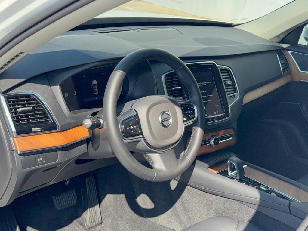 Certified 2025 Volvo XC90 Plus SUV