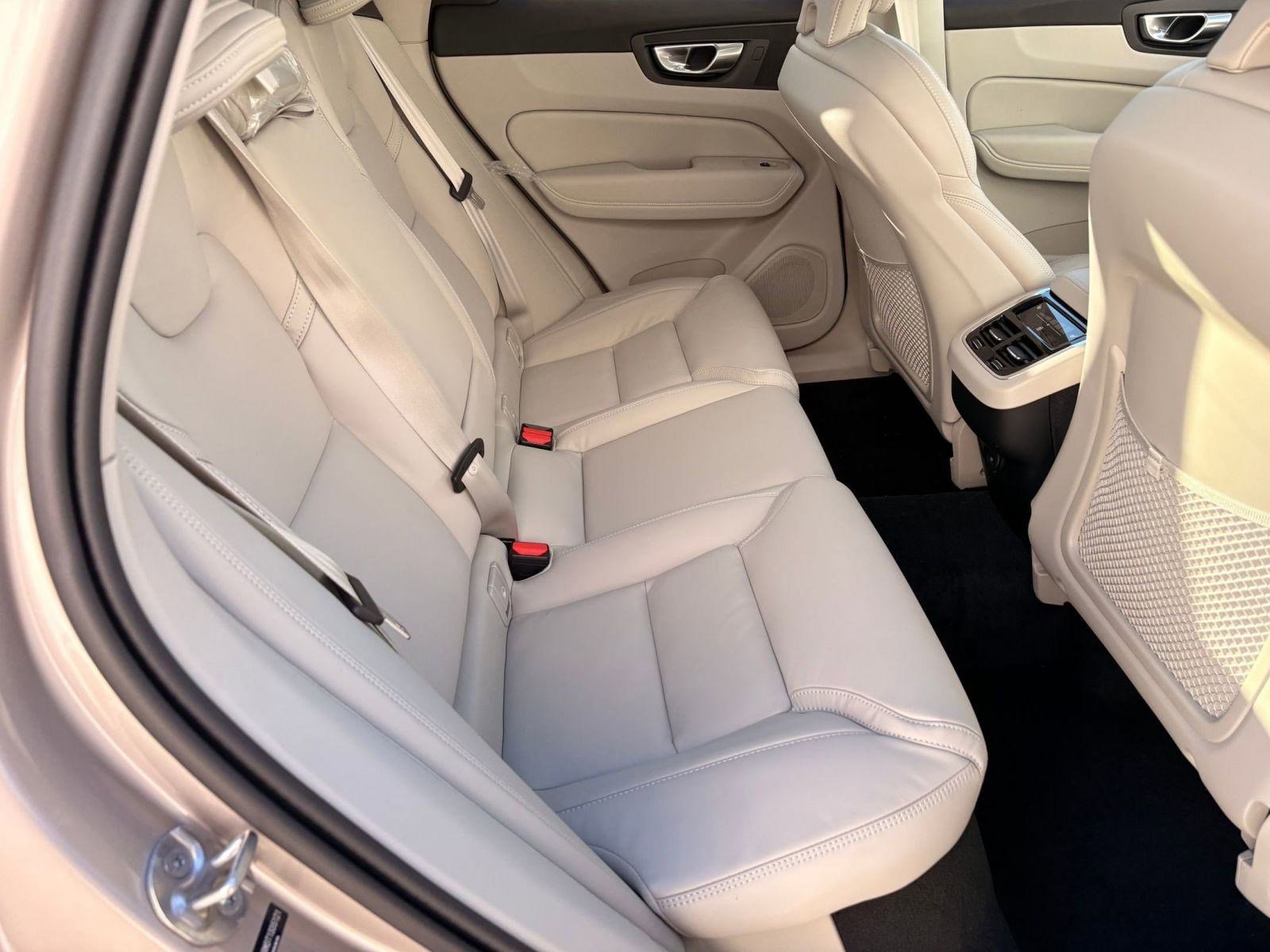 2026 Volvo XC60 Ultra - Photo 25