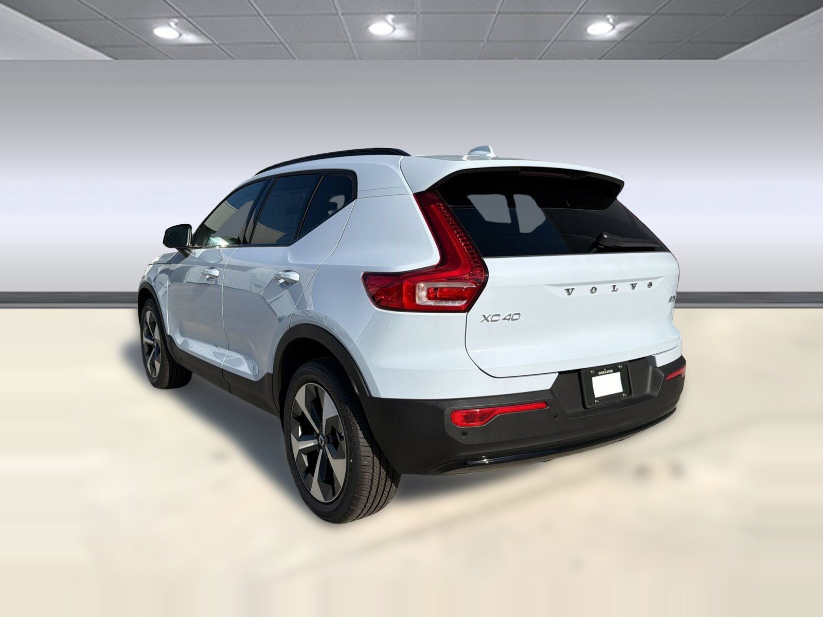 XC40 B5 Plus SUV