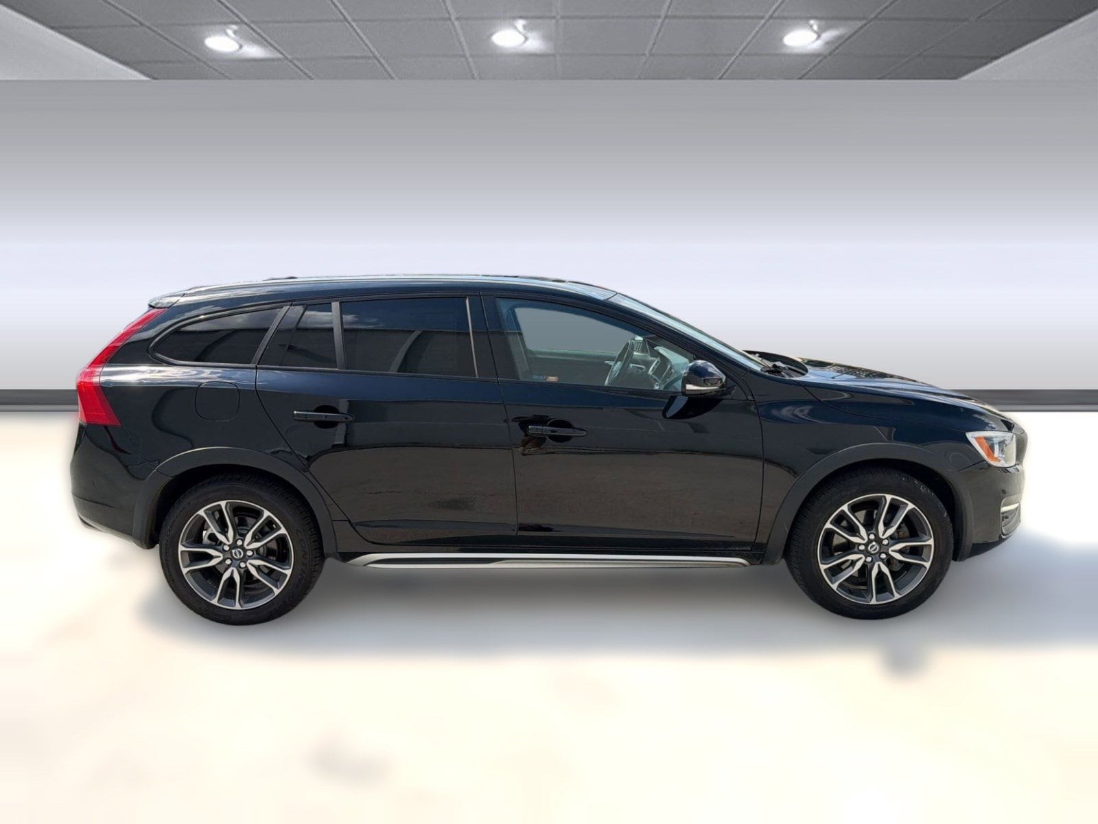 V60 Cross Country T5 Wagon
