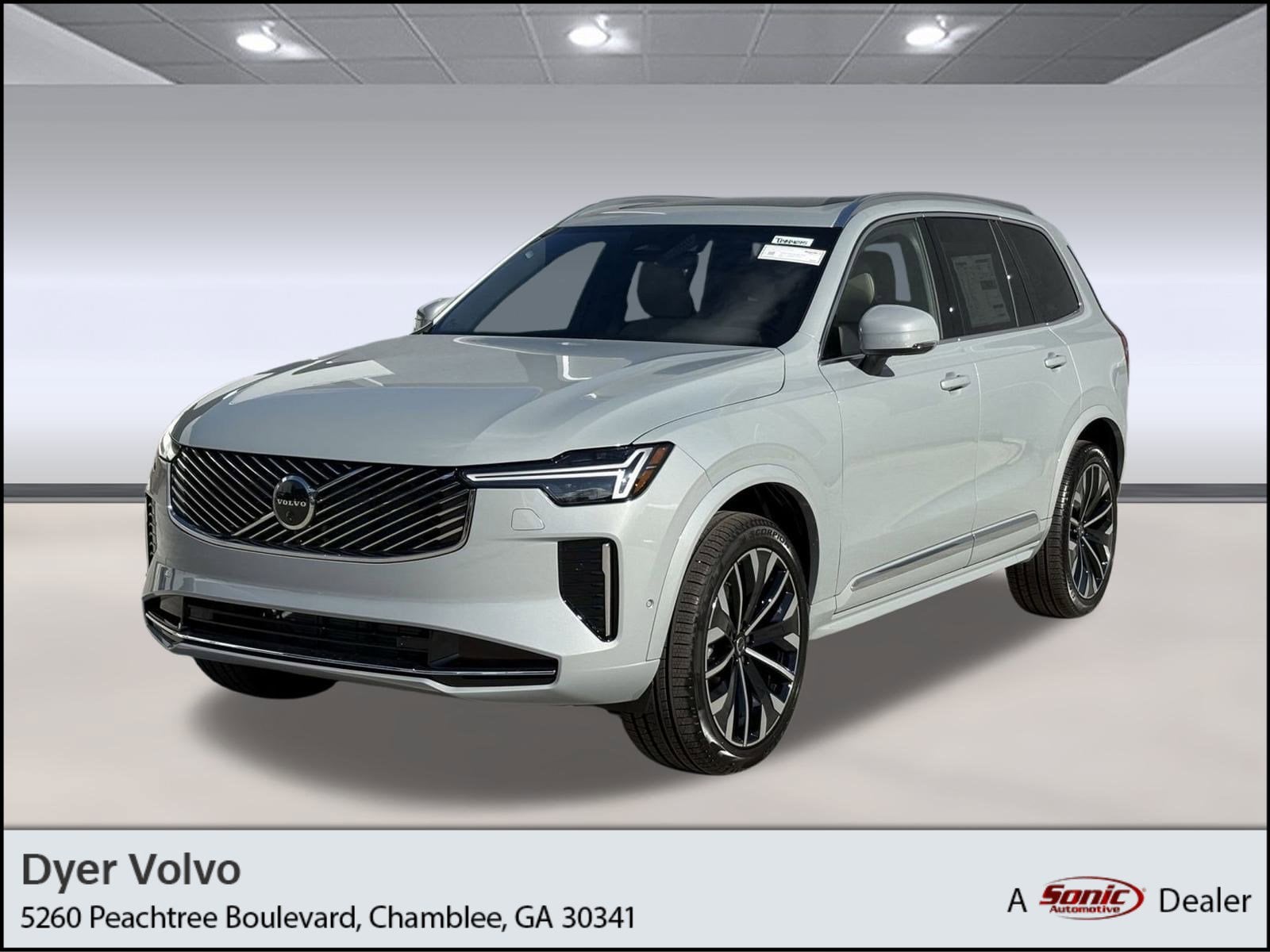 2026 Volvo XC90 Plus's photo