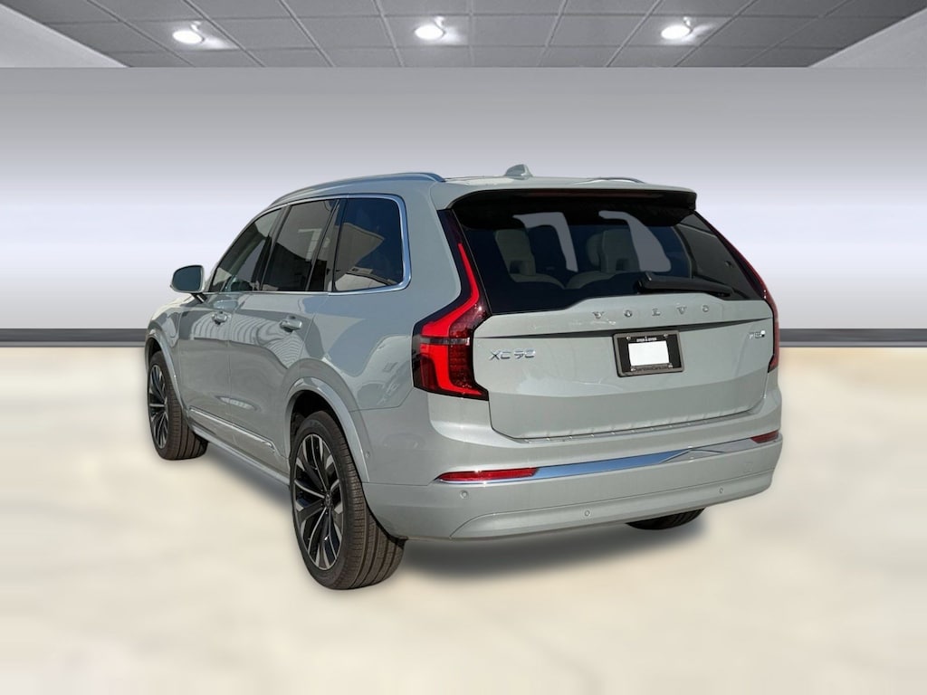 New 2026 Volvo XC90 plug-in hybrid T8 Ultra 7-Seater SUV
