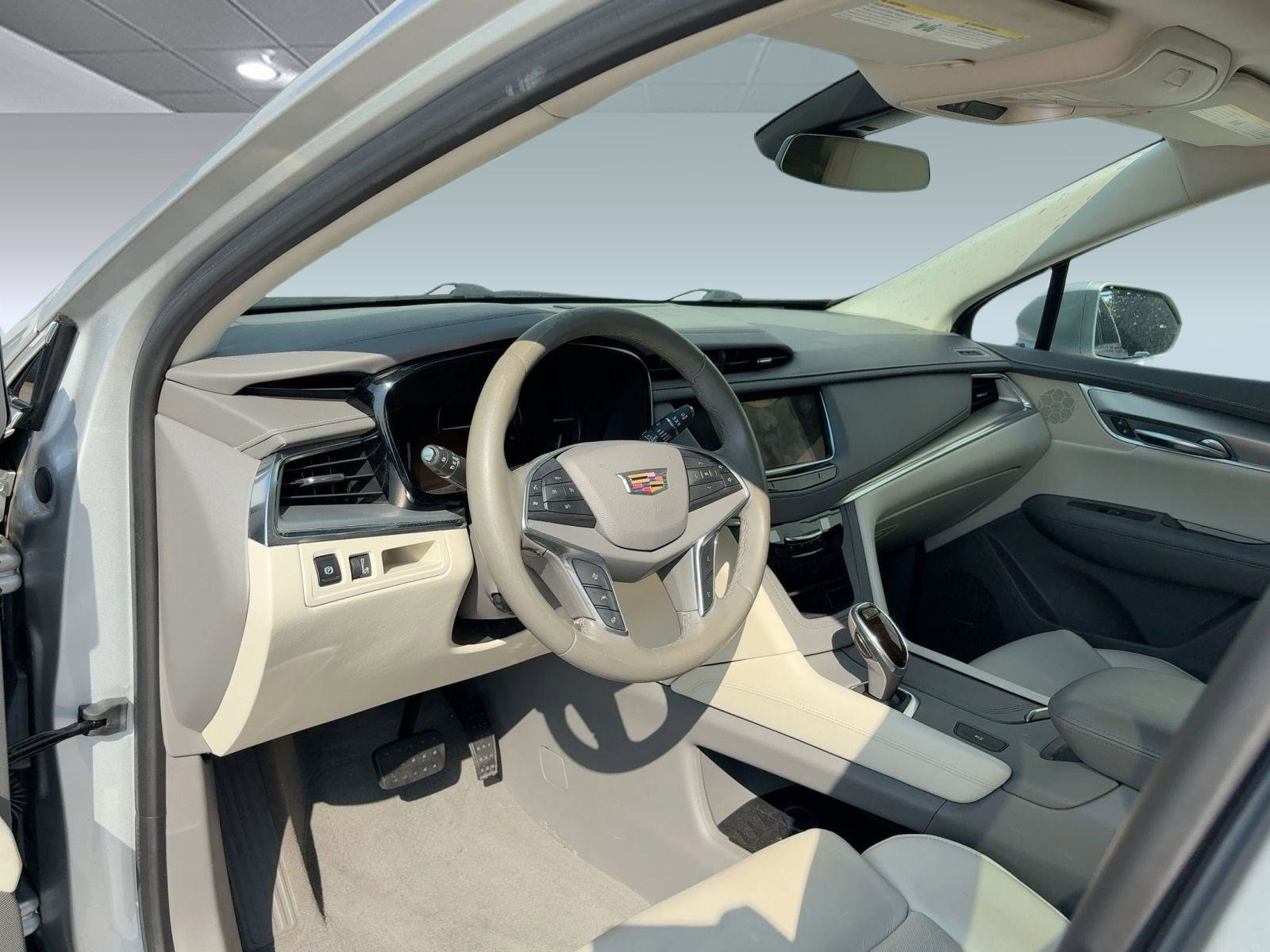 2017 Cadillac XT5 Luxury photo 4
