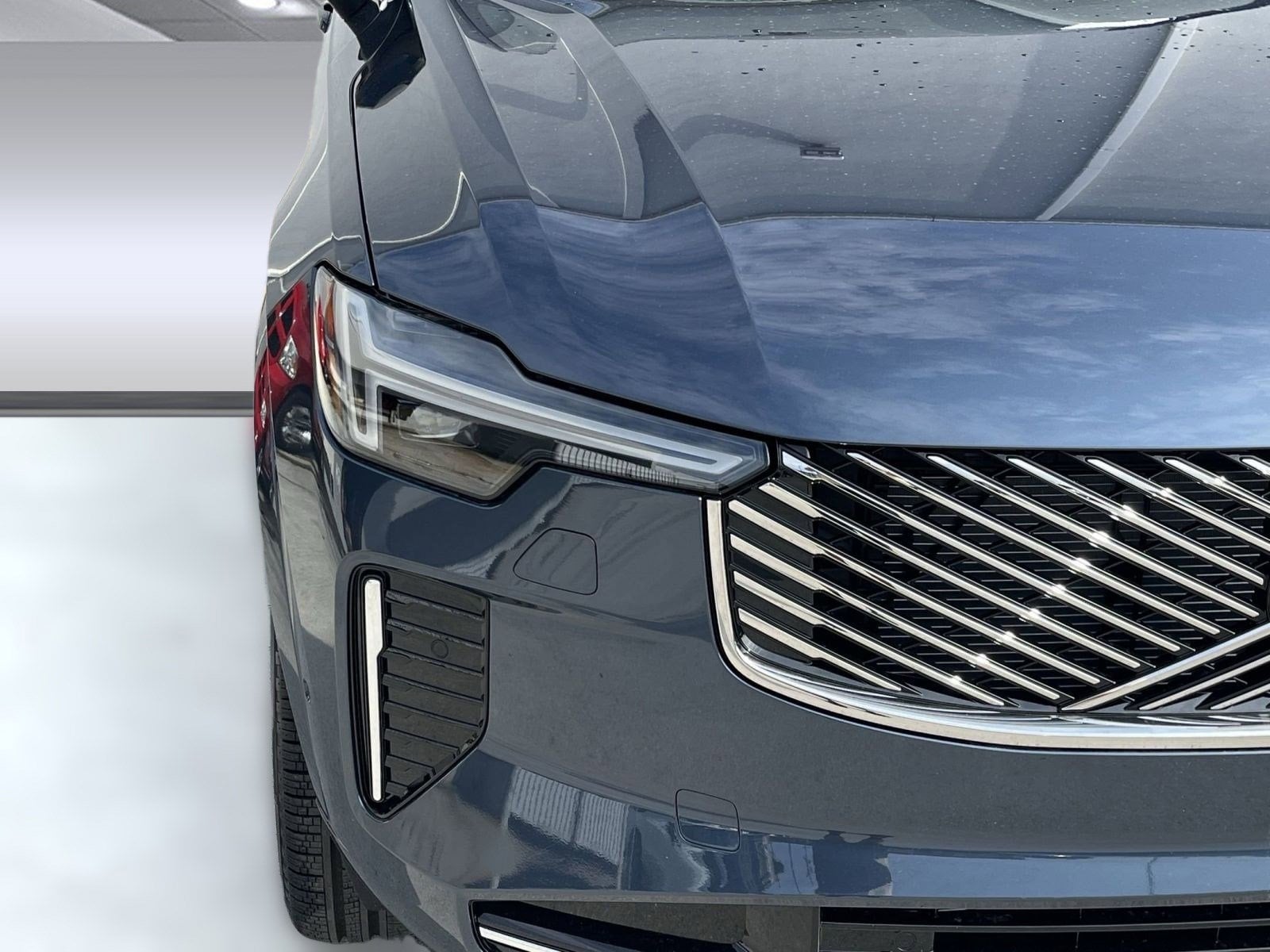 2026 Volvo XC90 Plus - Photo 11