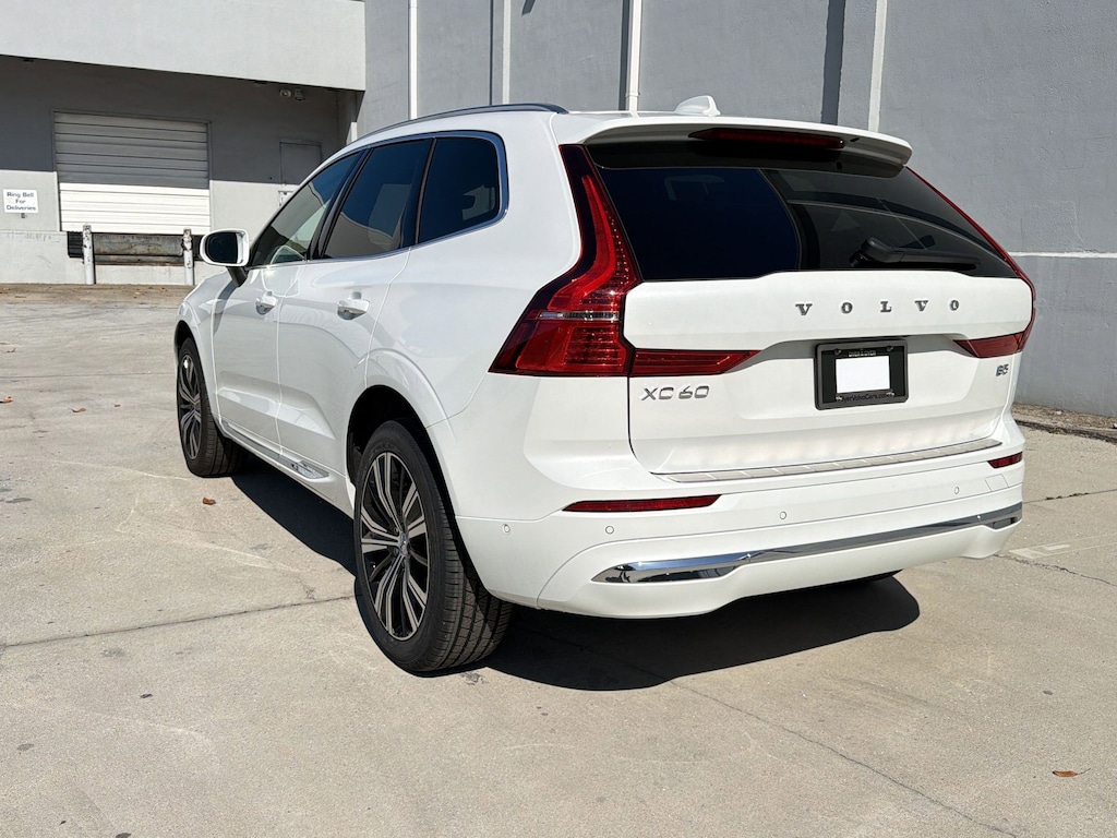Certified 2023 Volvo XC60 Plus Bright Theme SUV