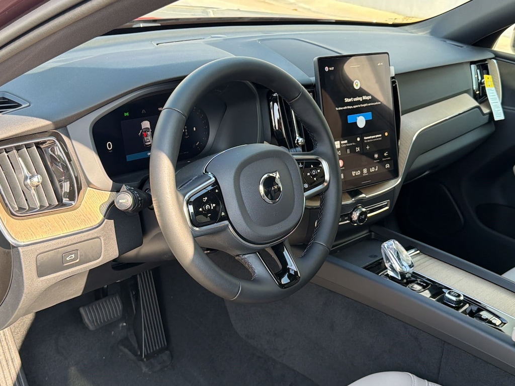 New 2026 Volvo XC60 B5 Plus SUV