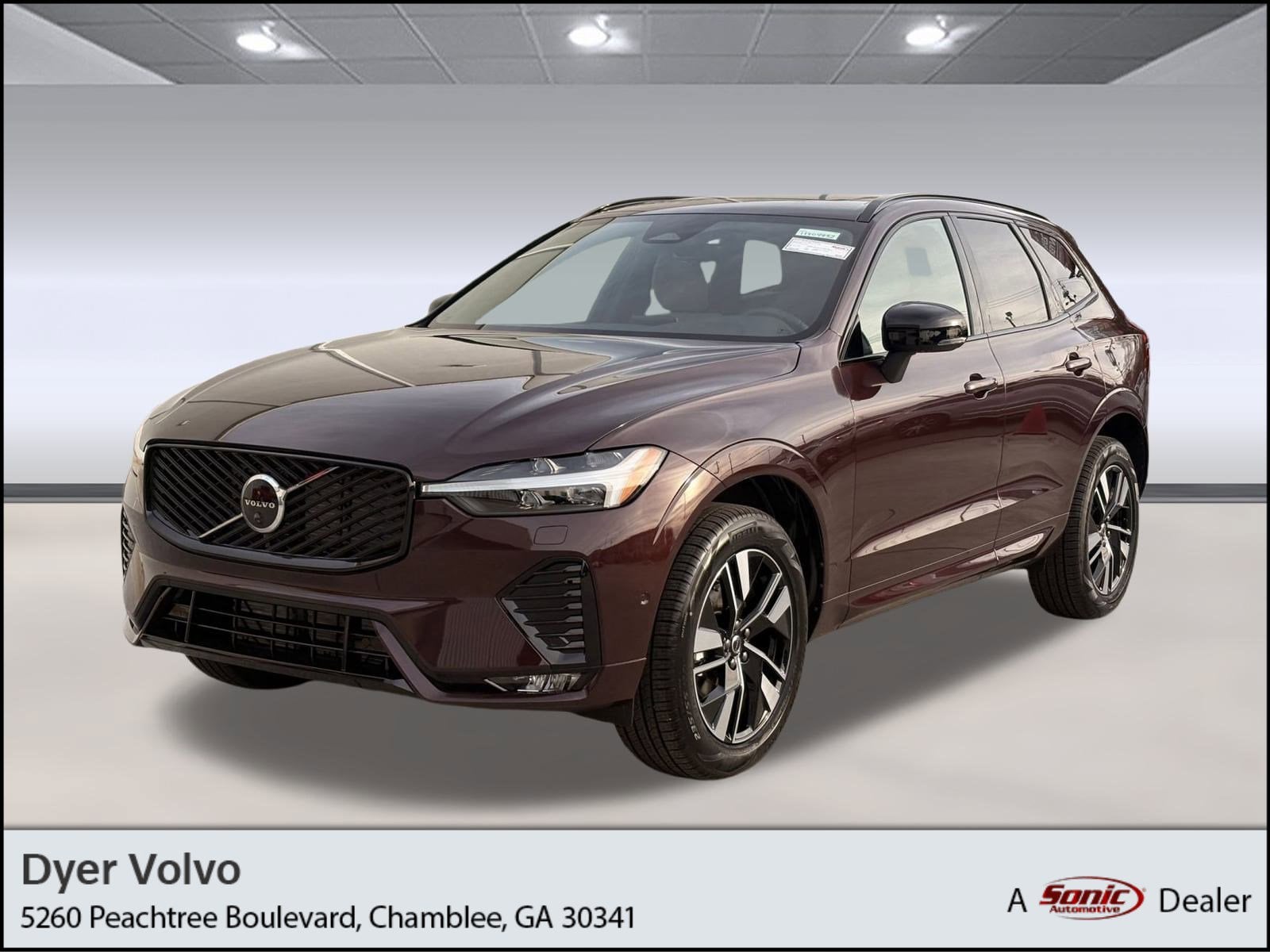 2026 Volvo XC60 Plus's photo