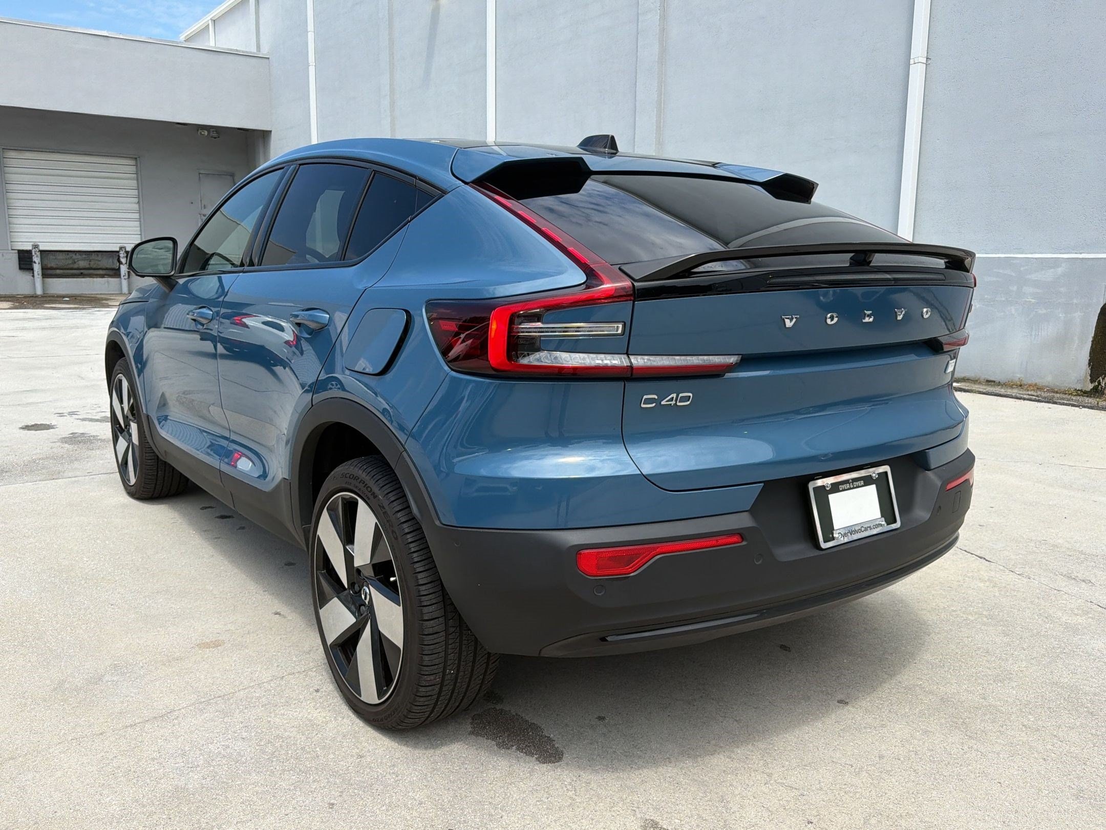 C40 Recharge Pure Electric Ultimate SUV