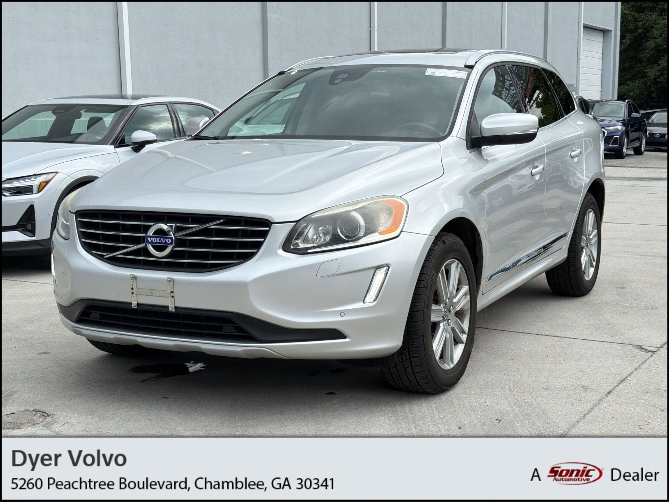 2017 Volvo XC60 T5 Inscription's photo