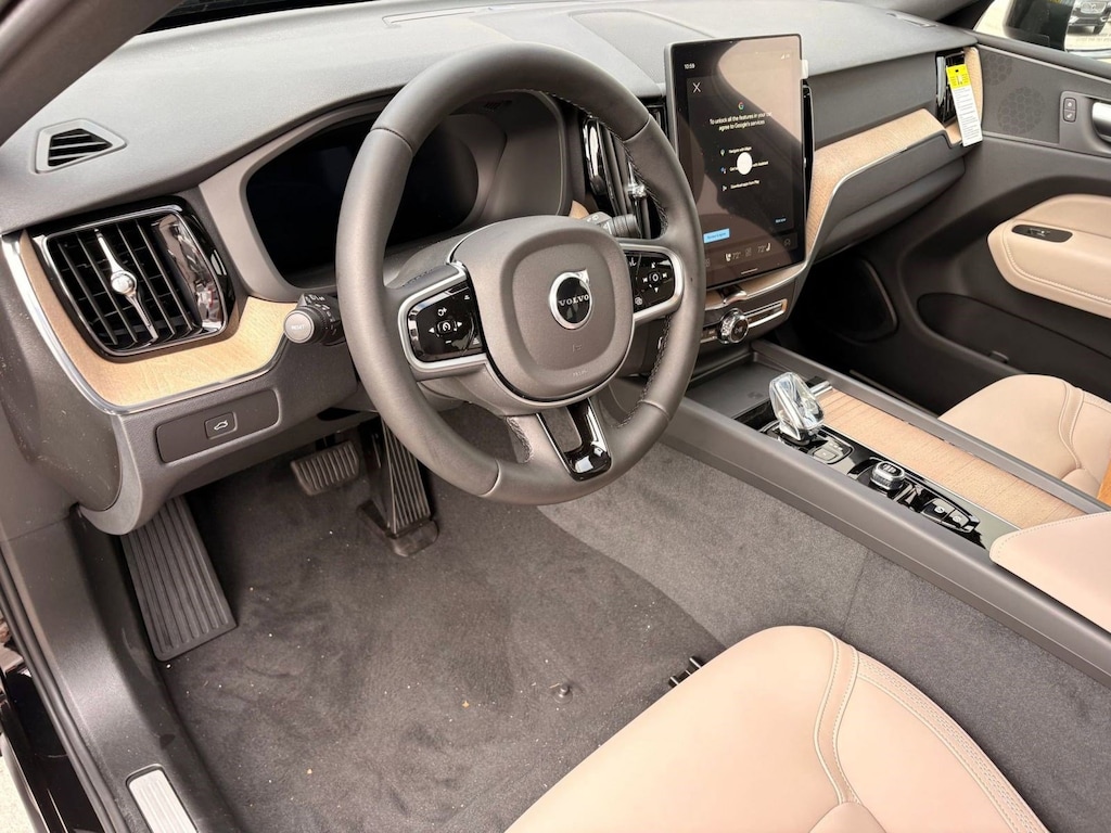 Used 2026 Volvo XC60 Plus SUV