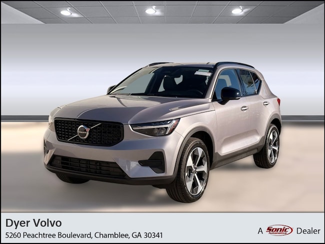 2026 Volvo XC40 Core SUV