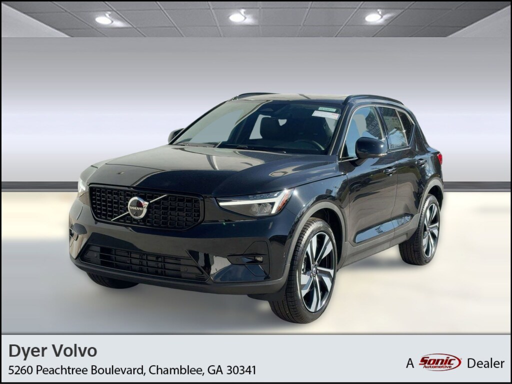 New 2026 Volvo XC40 B5 Plus SUV