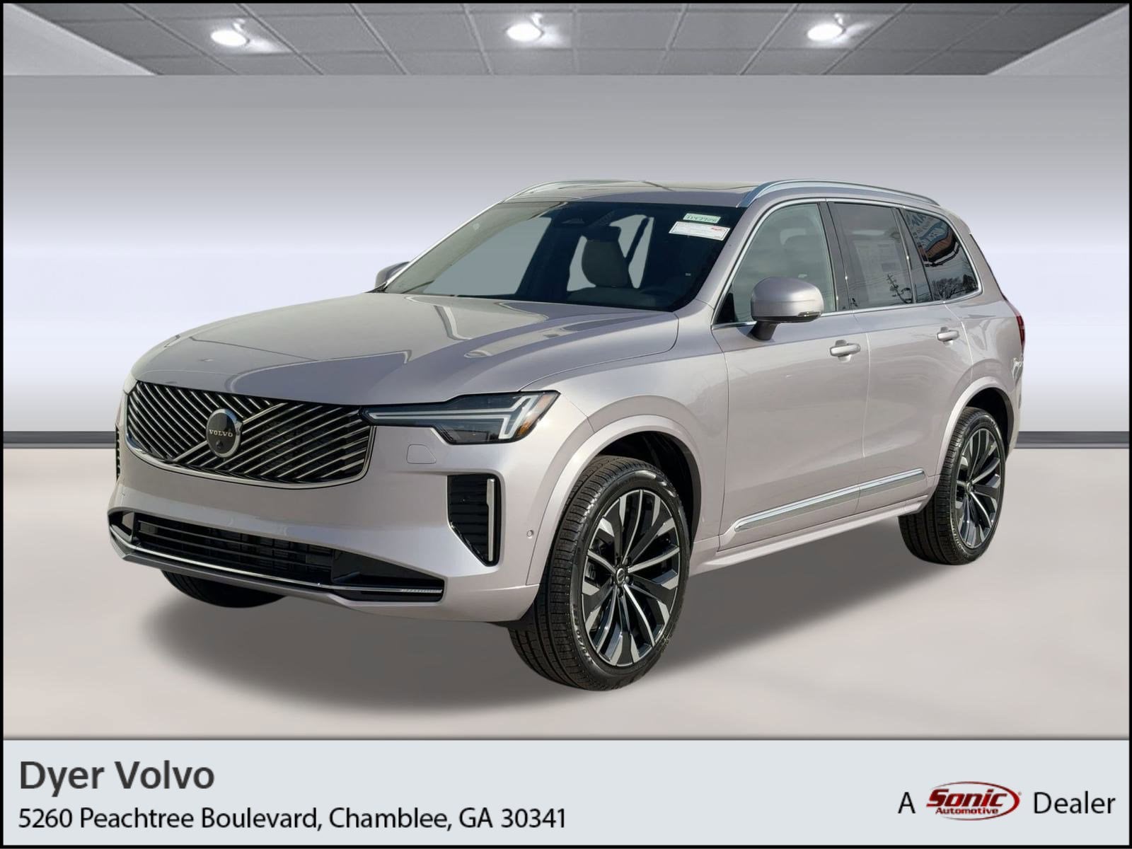 2026 Volvo XC90 Plus's photo