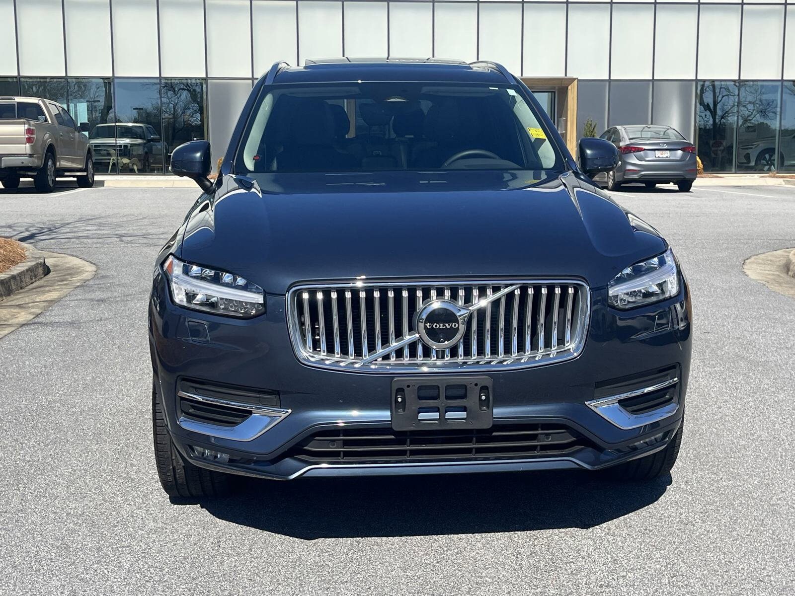 2024 Volvo XC90 Plus photo 3
