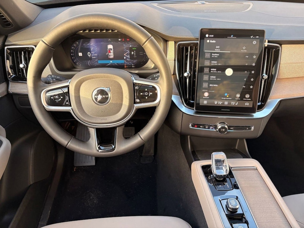New 2026 Volvo XC90 plug-in hybrid T8 Plus 7-Seater SUV