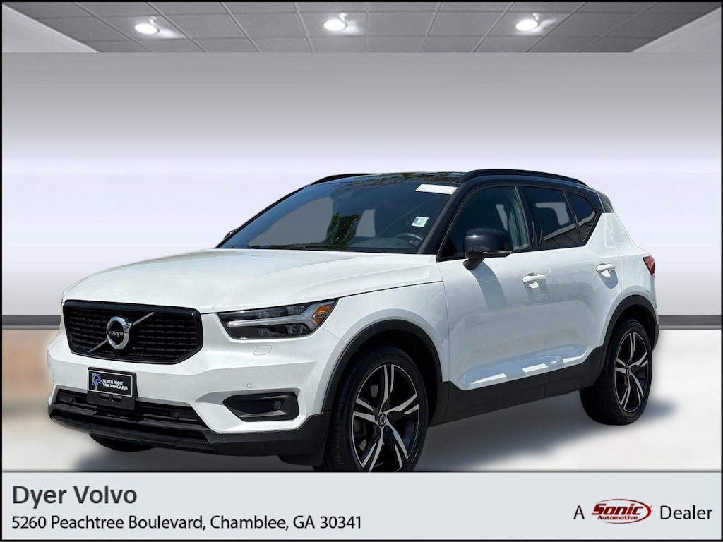 Certified 2022 Volvo XC40 R-Design SUV