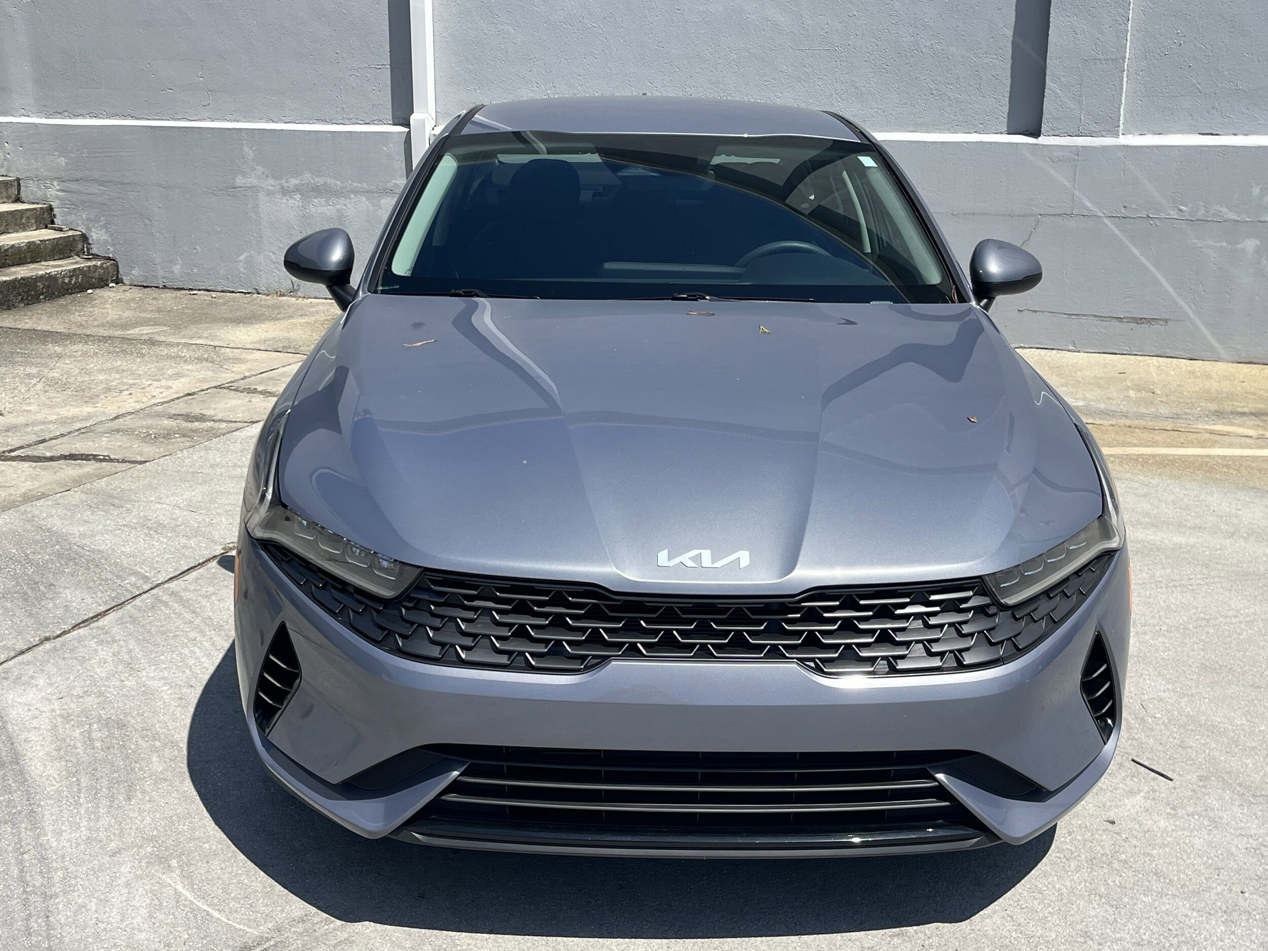 2023 Kia K5 LXS photo 2