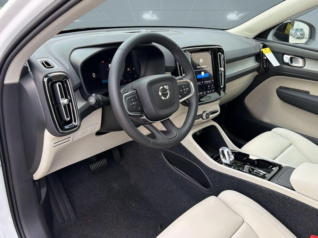 New 2026 Volvo XC40 B4 Plus SUV