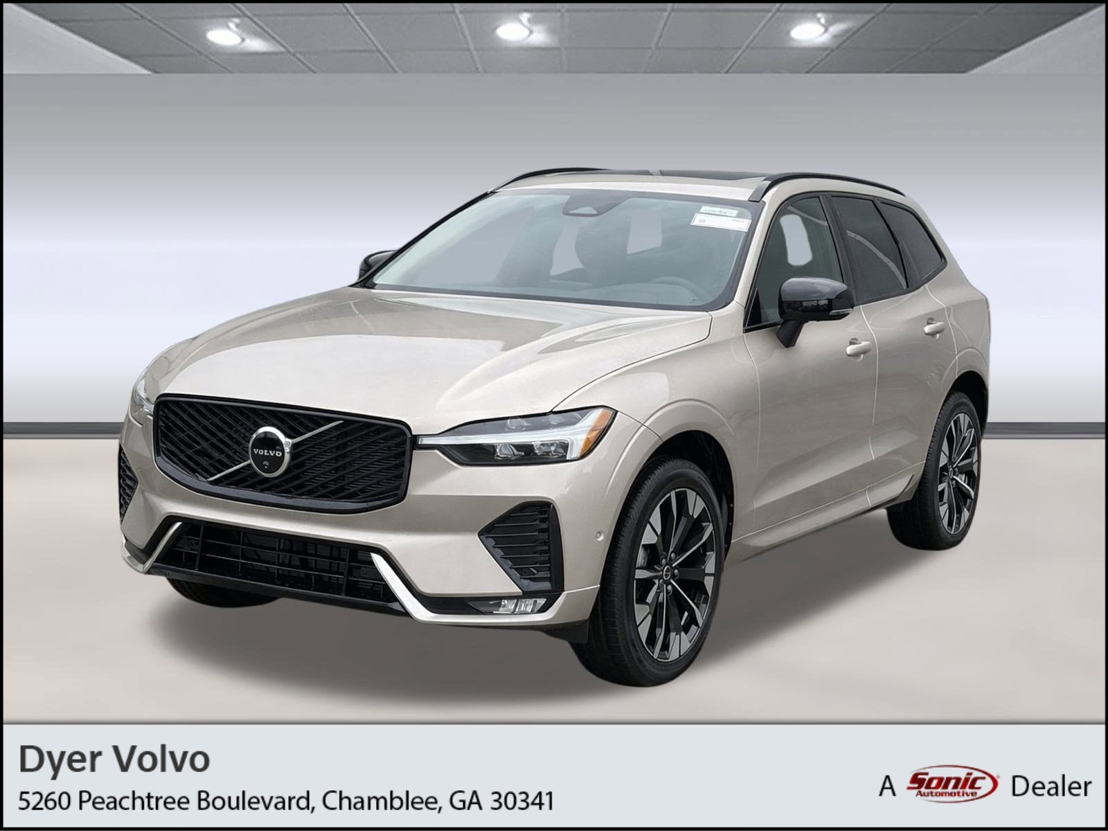 2026 Volvo XC60 Plus's photo