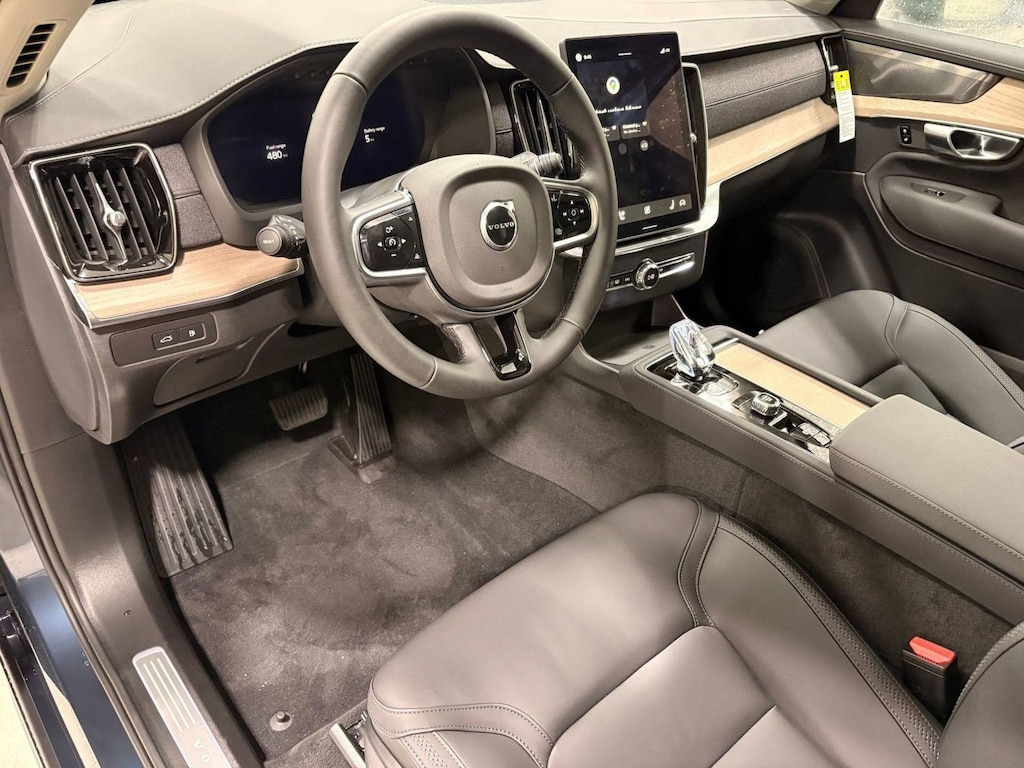 New 2026 Volvo XC90 plug-in hybrid T8 Plus 7-Seater SUV