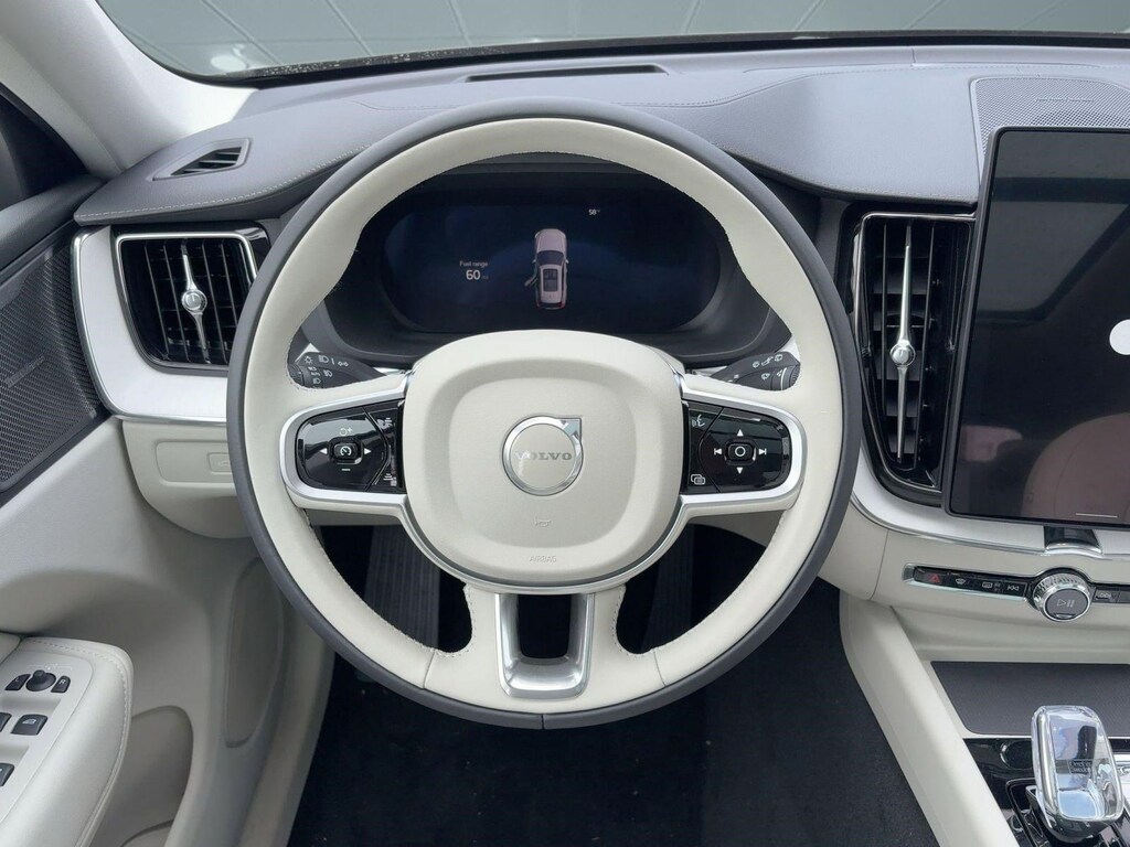 New 2026 Volvo XC60 B5 Ultra SUV