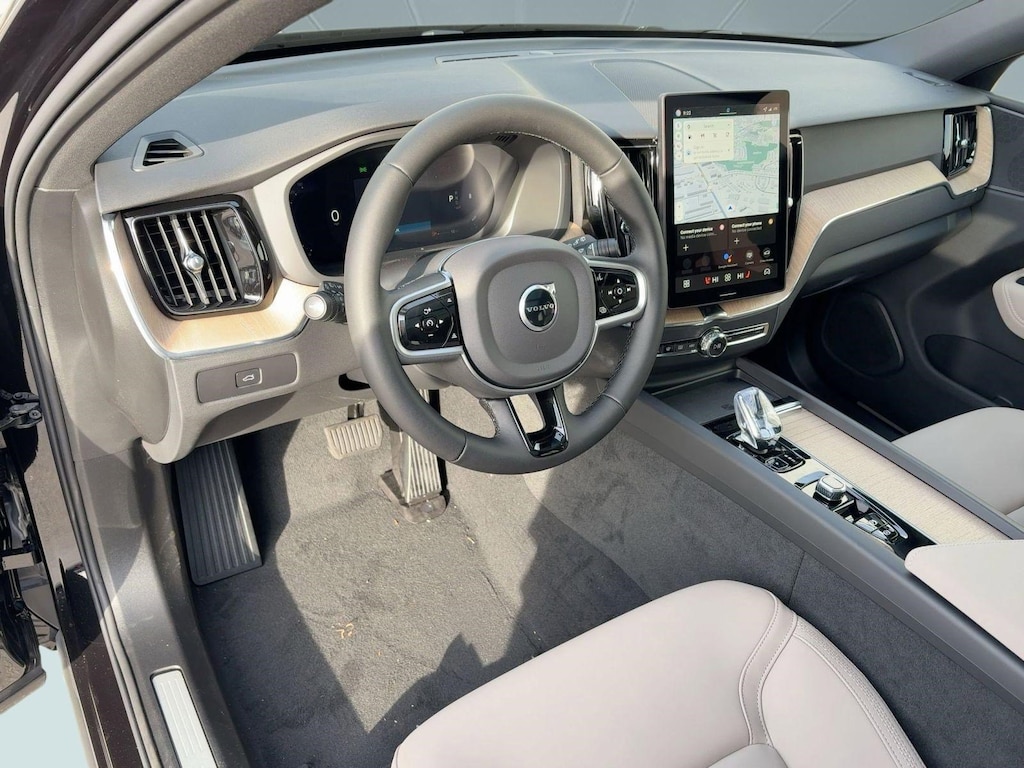 Used 2026 Volvo XC60 Plus SUV