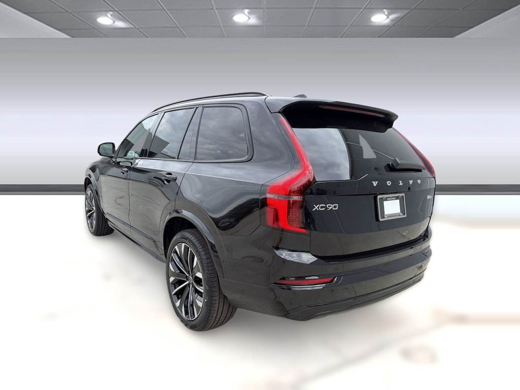 New 2026 Volvo XC90 B6 Ultra Dark Theme 7-Seater SUV