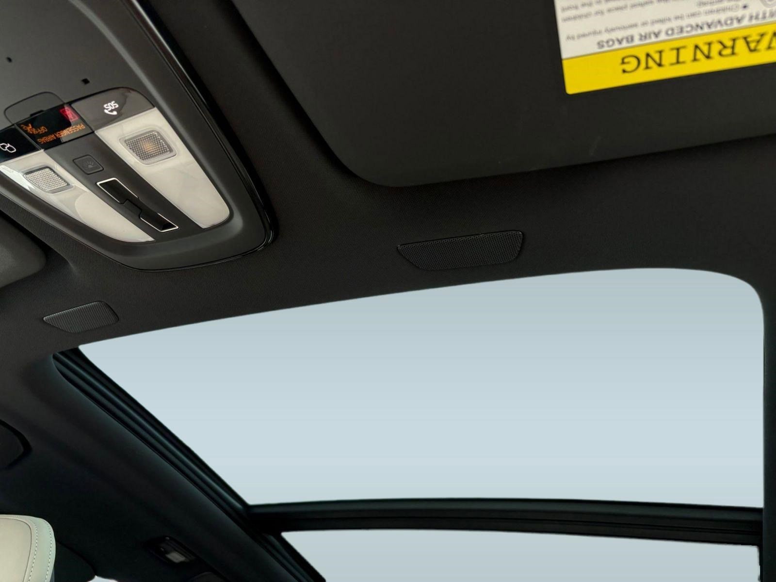 2026 Volvo XC60 Plus - Photo 13
