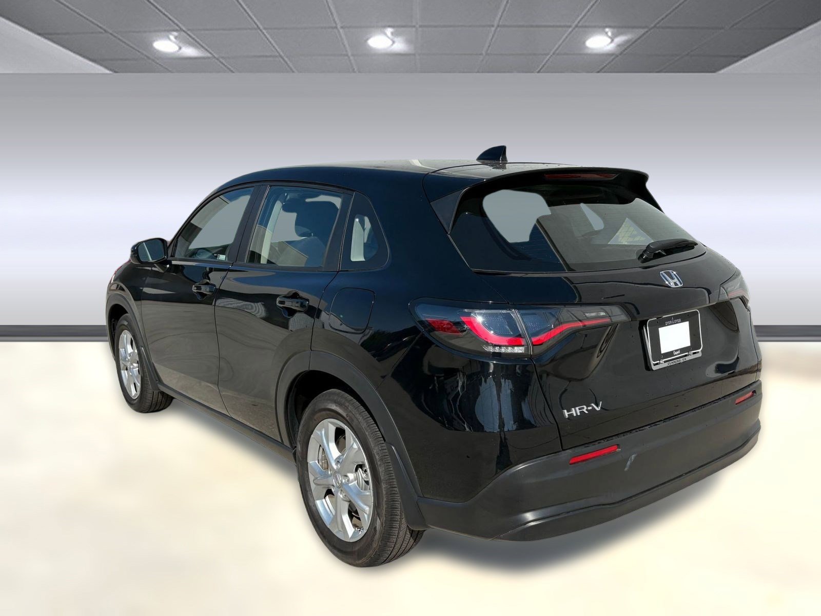 2023 Honda HR-V LX photo 3