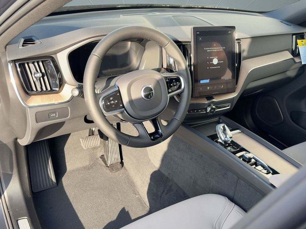 New 2026 Volvo XC60 B5 Plus SUV