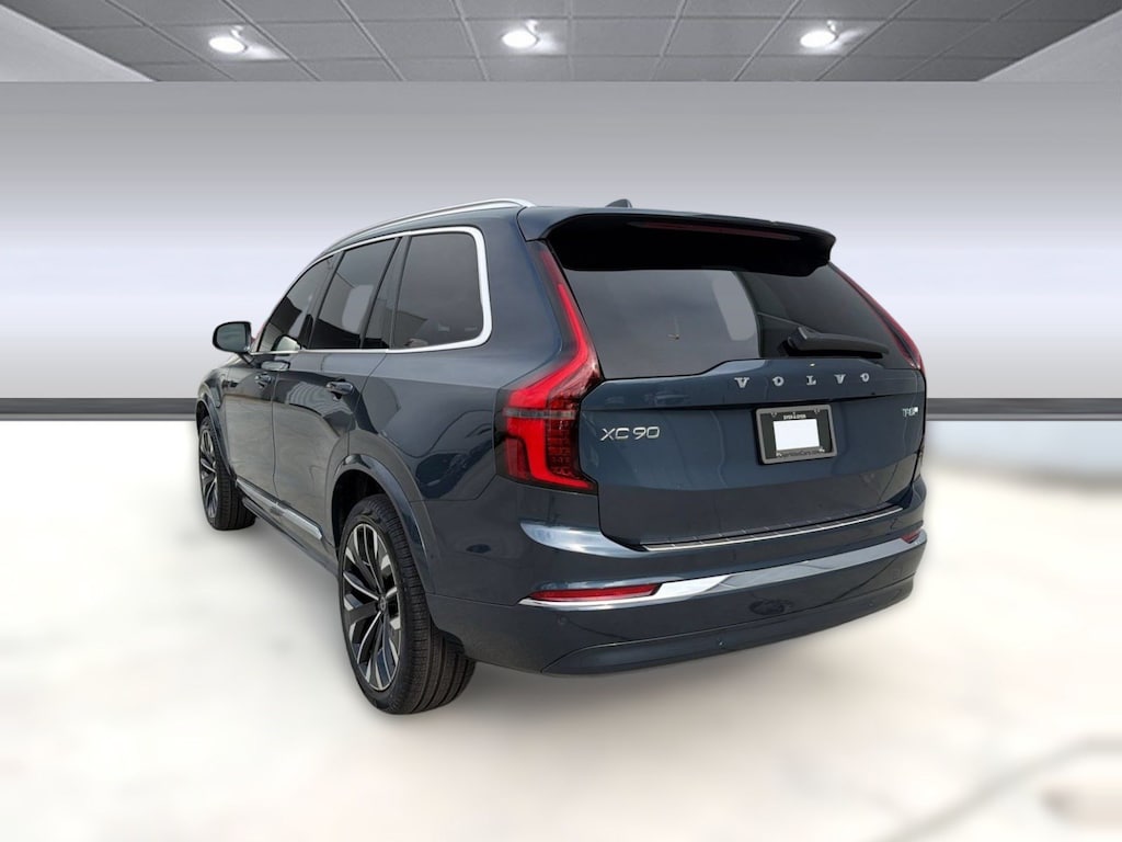 New 2026 Volvo XC90 plug-in hybrid T8 Ultra 7-Seater SUV