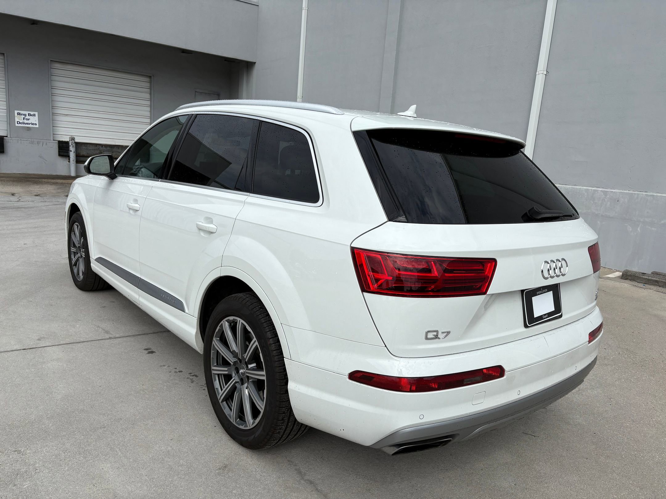 2018 Audi Q7 Prestige photo 2