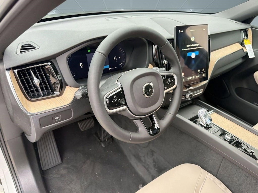 Used 2026 Volvo XC60 Plus SUV