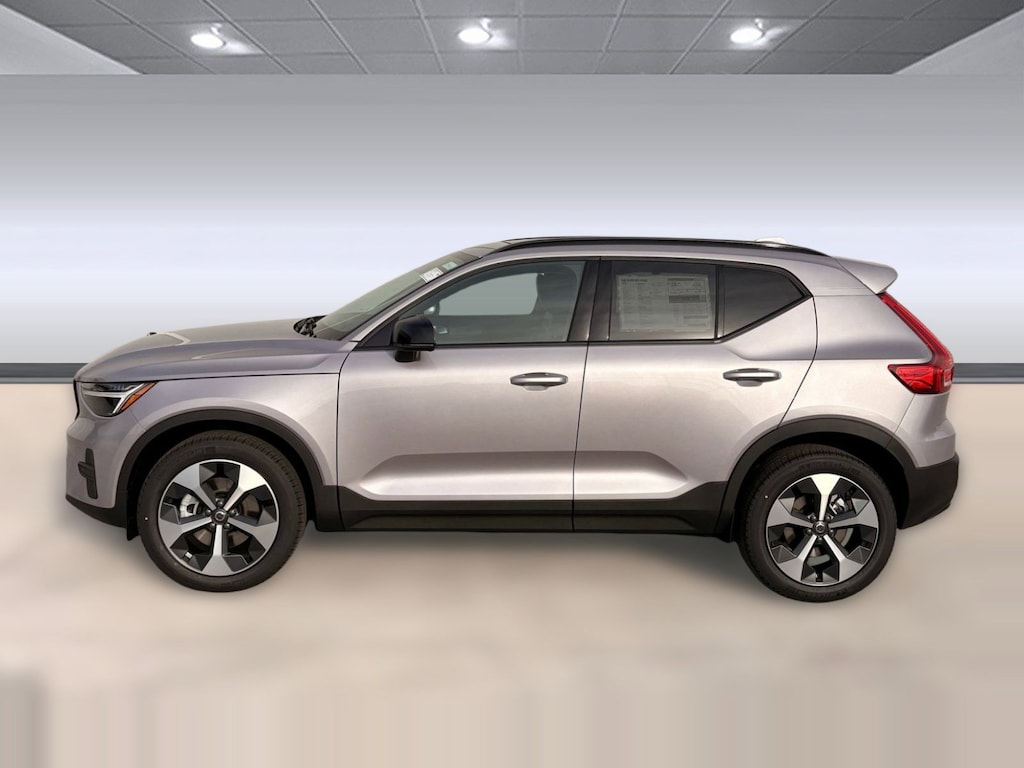 Certified 2026 Volvo XC40 Core SUV