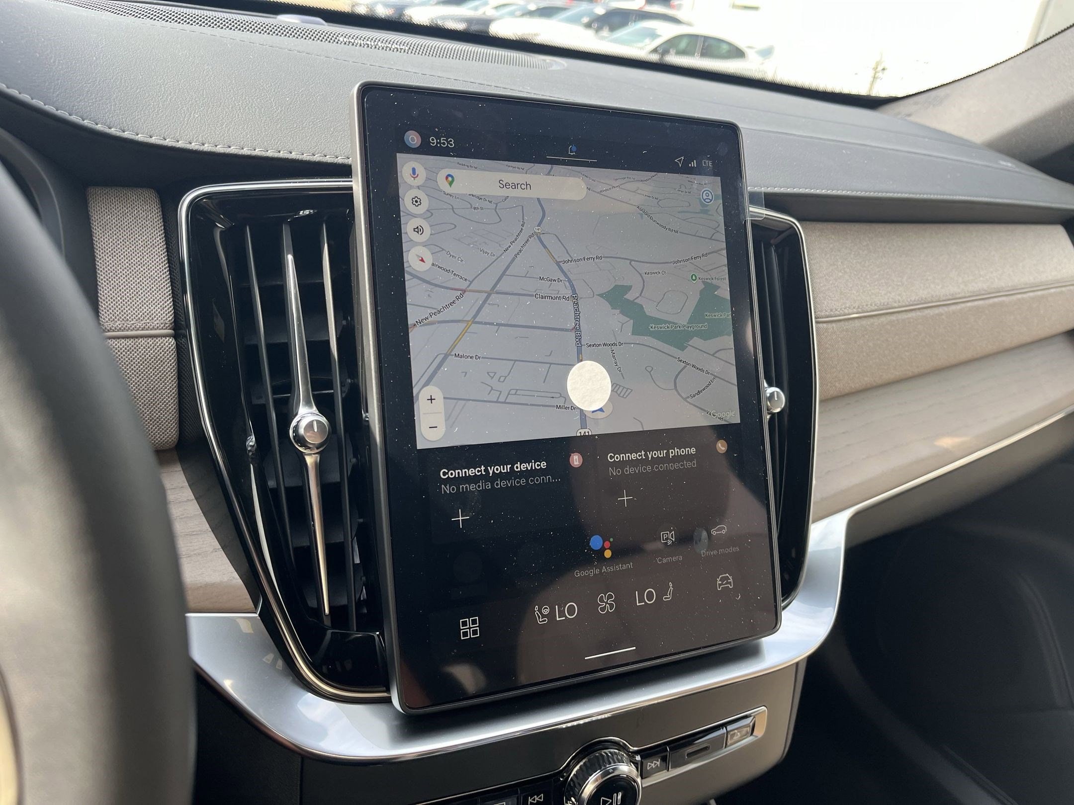 2026 Volvo XC90 Plus - Photo 31