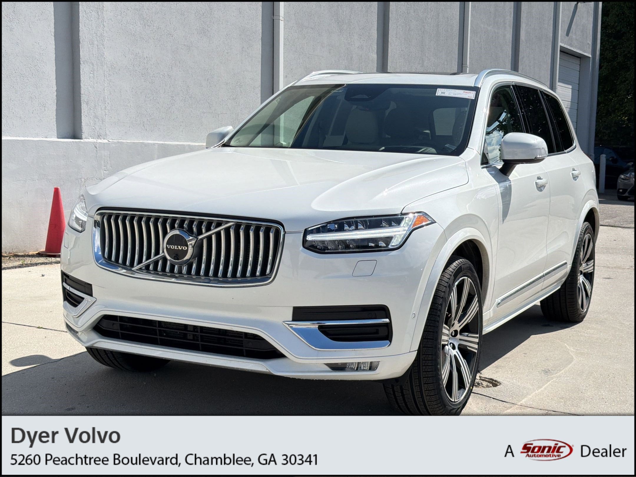 2023 Volvo XC90 B6 Ultimate 7-Seater 4WD's photo