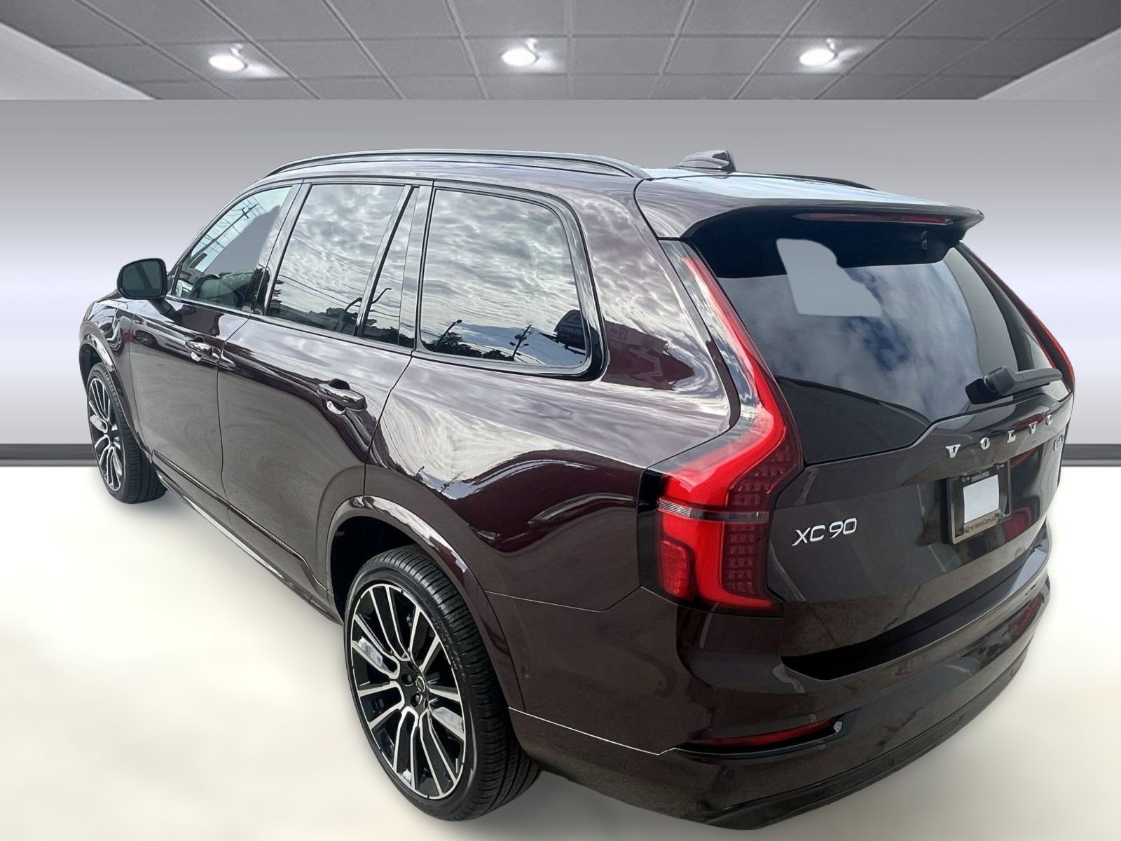 2026 Volvo XC90 photo 3