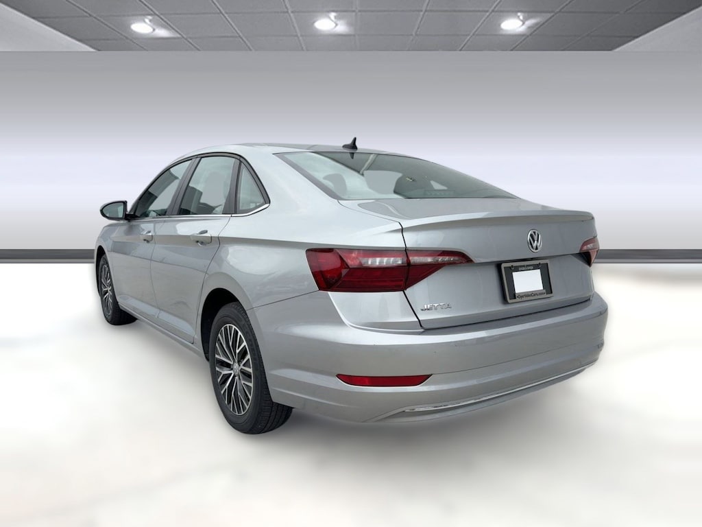 Used 2020 Volkswagen Jetta SE Sedan