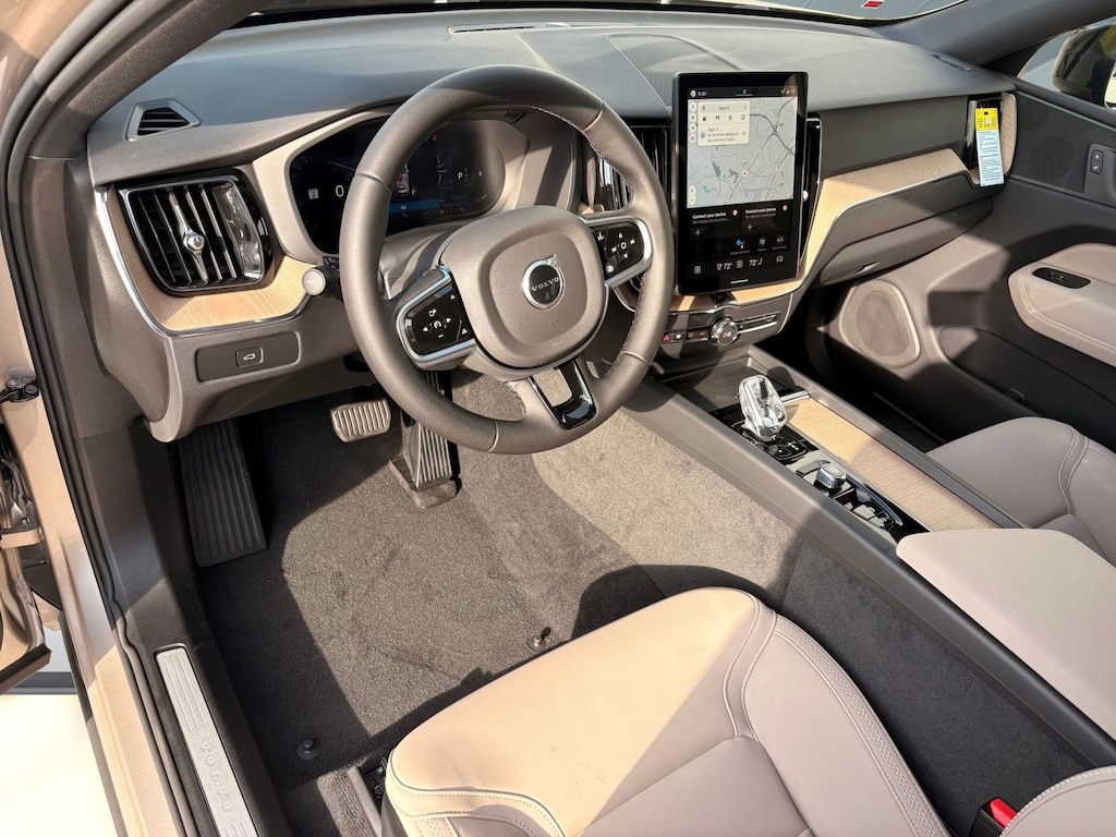 New 2026 Volvo XC60 B5 Plus SUV