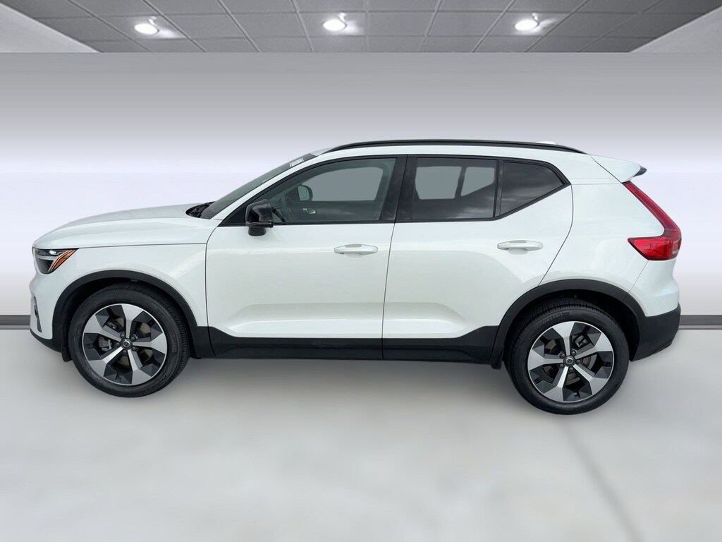 Certified 2023 Volvo XC40 Plus Dark Theme SUV
