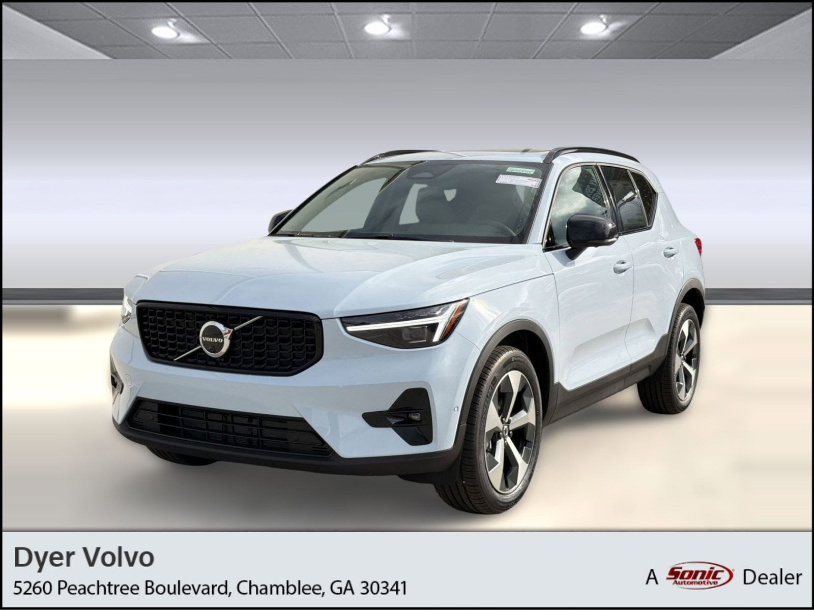 2026 Volvo XC40 SUV 