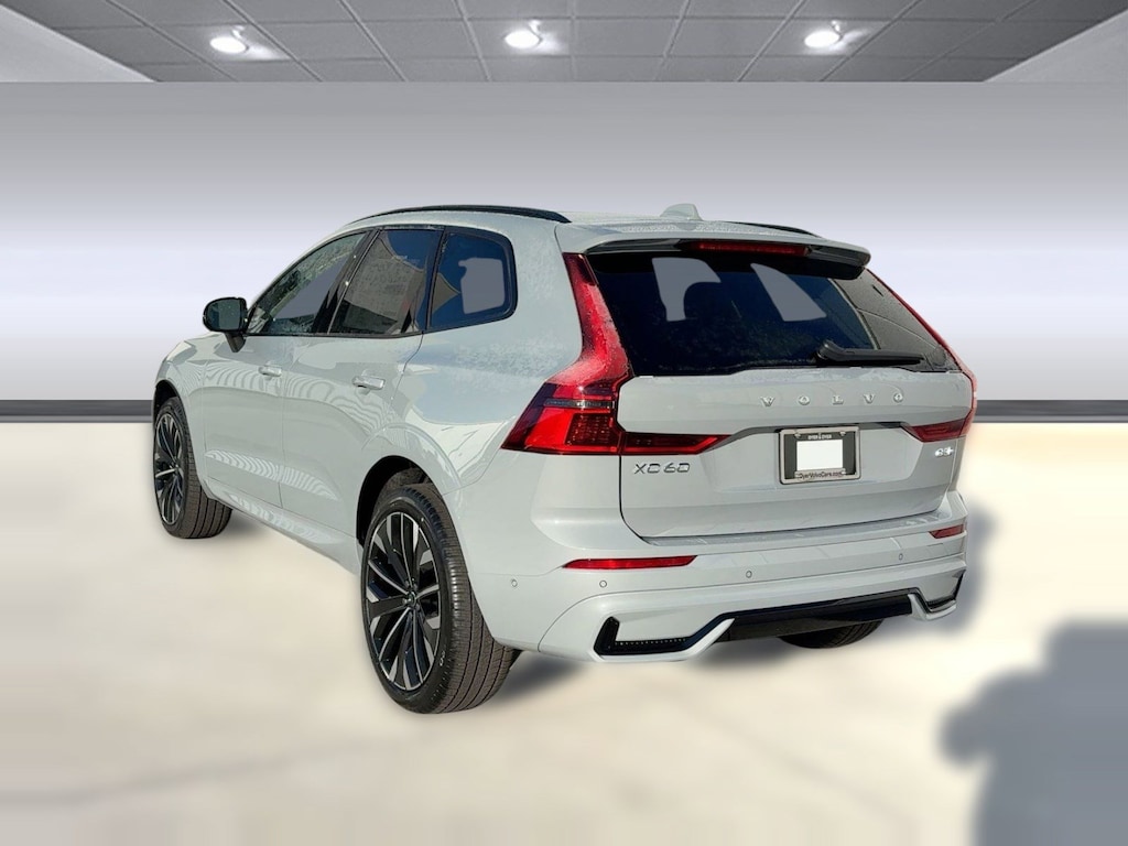 New 2026 Volvo XC60 B5 Ultra SUV