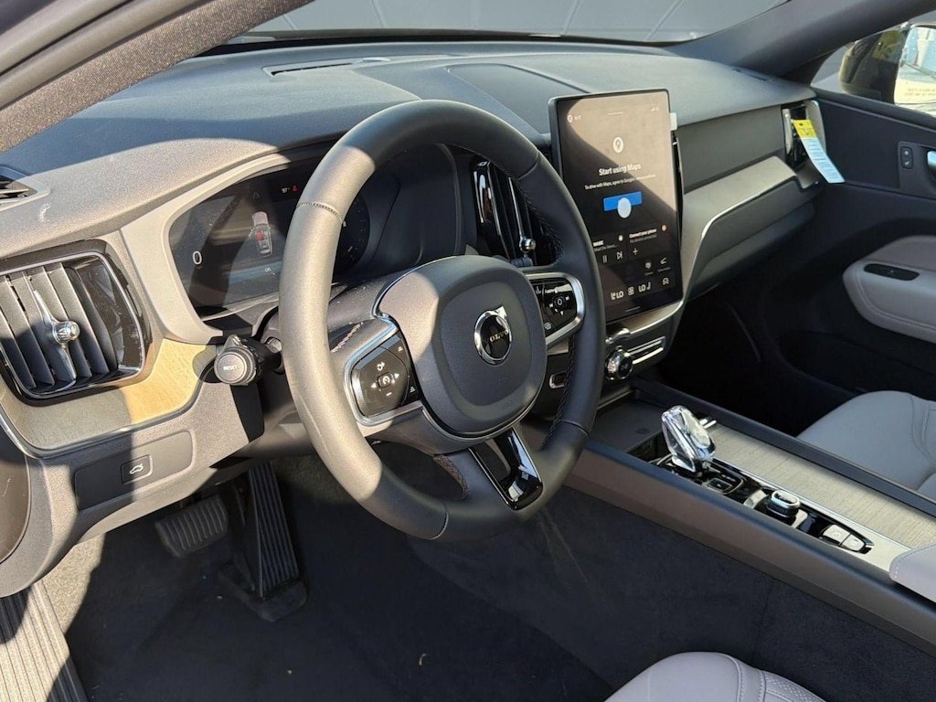 New 2026 Volvo XC60 B5 Plus SUV