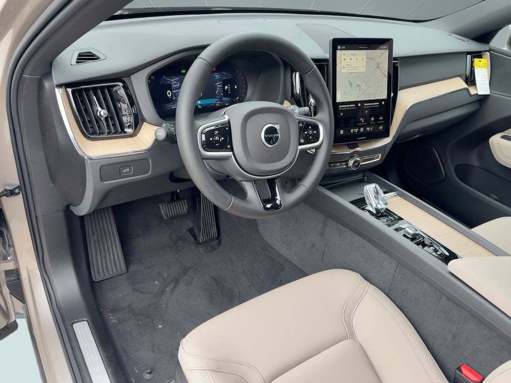 New 2026 Volvo XC60 B5 Plus SUV