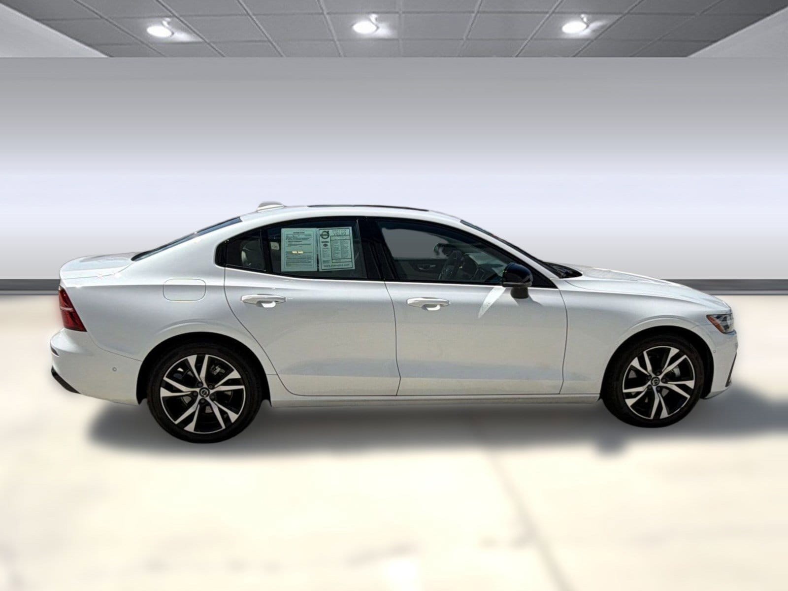 S60 Plus Dark Theme Sedan