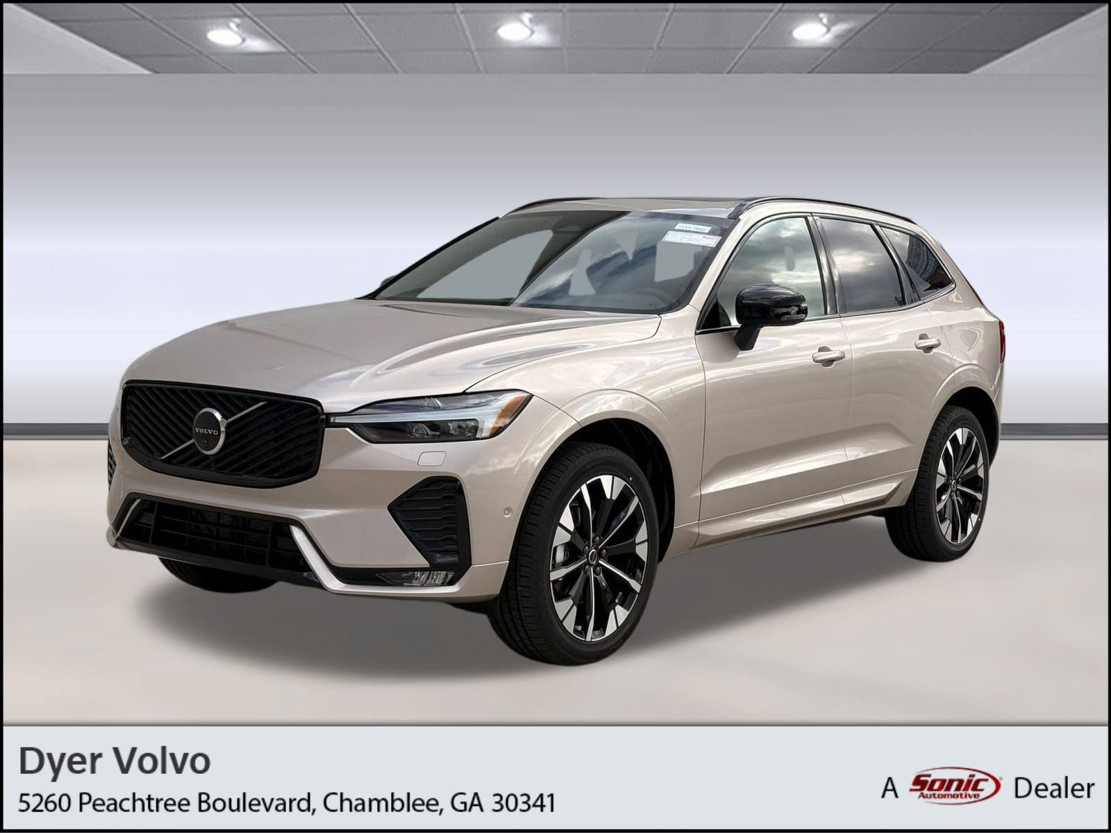 2026 Volvo XC60 Plus's photo