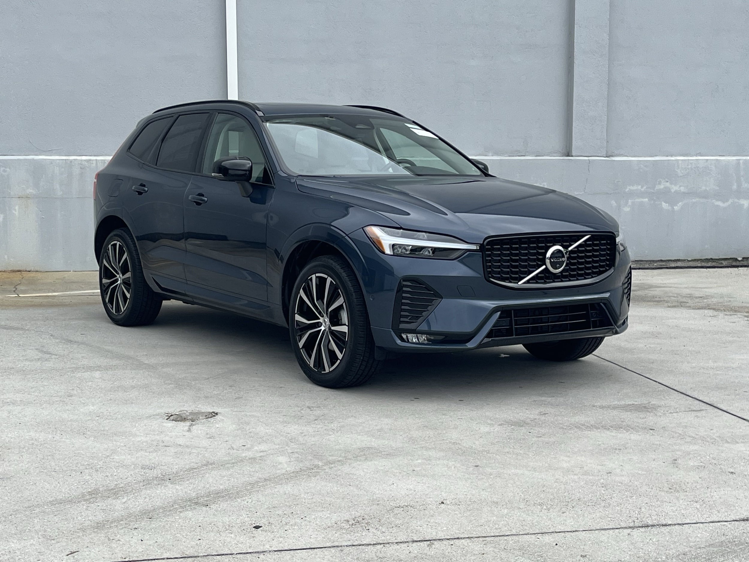 Used 2025 Volvo XC60 Plus with VIN YV4M12RC5S1104436 for sale in Chamblee, GA