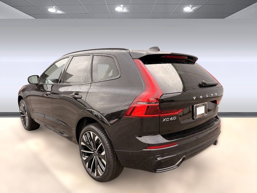 New 2026 Volvo XC60 B5 Ultra SUV